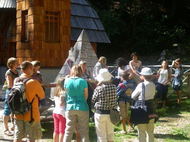 Вторая экскурсия к Русской часовне 2011